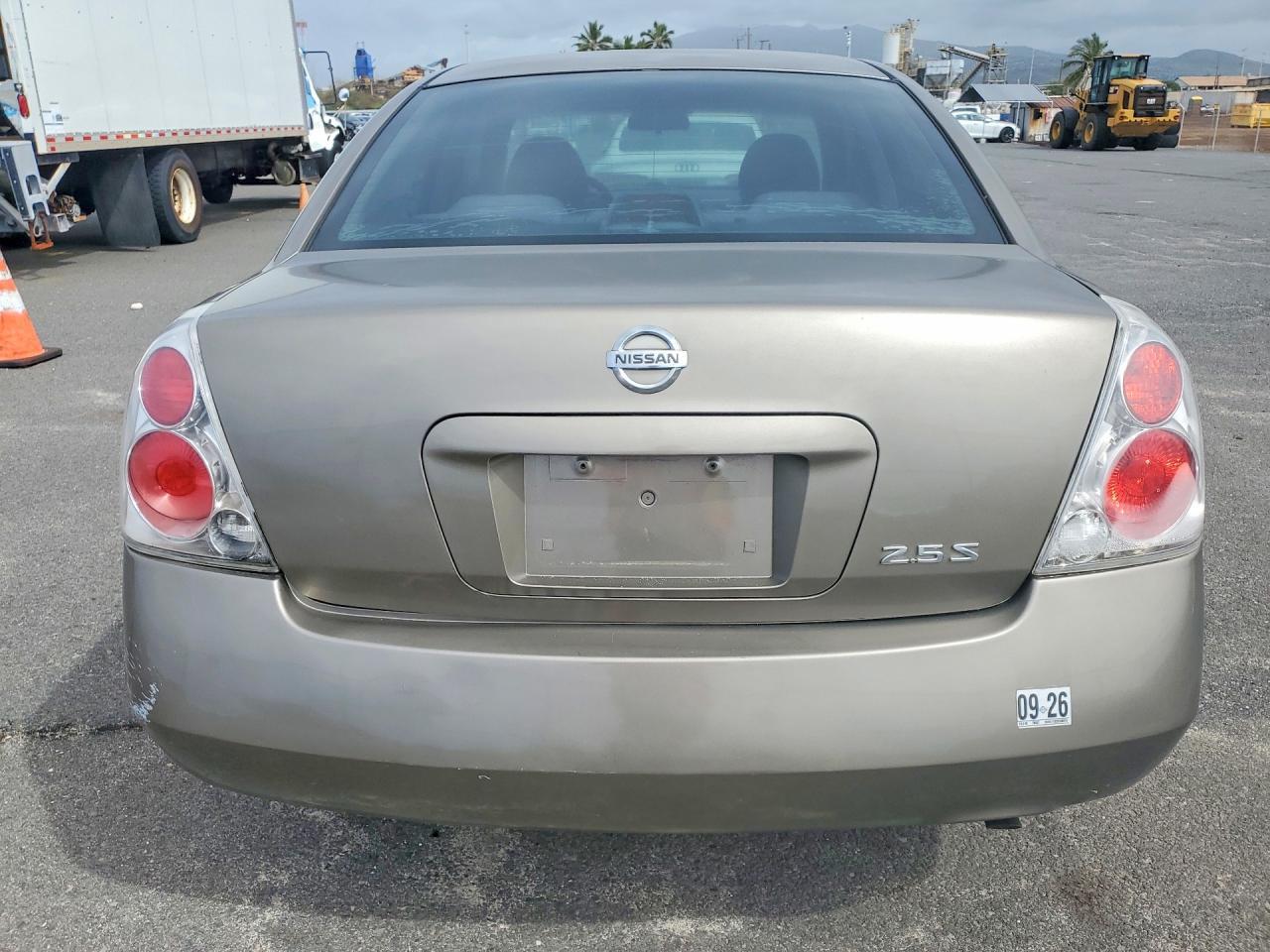 2005 Nissan Altima 2.5 - Image 6