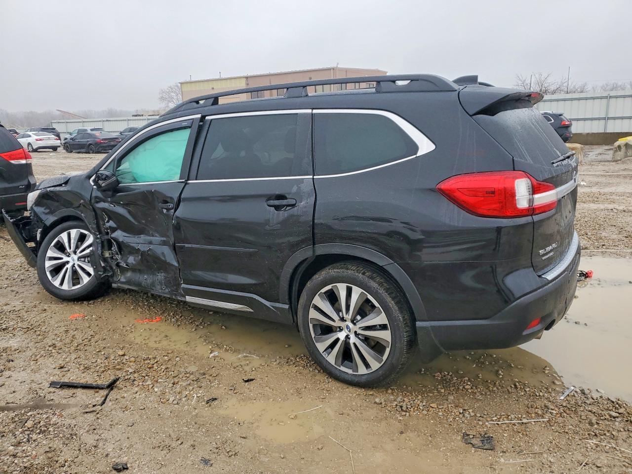2021 Subaru Ascent Limited - Image 2