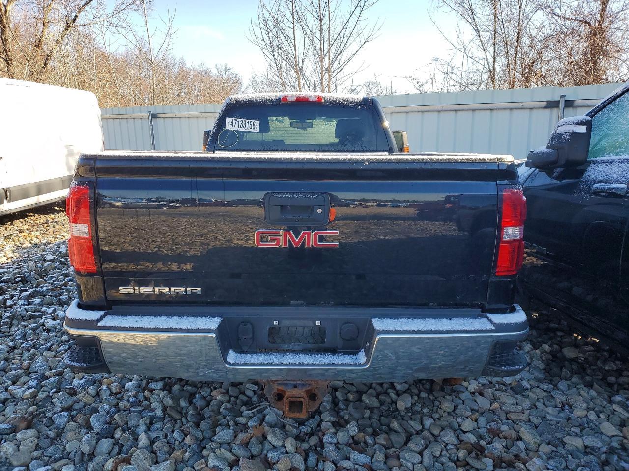 2017 GMC Sierra K3500 - Image 6