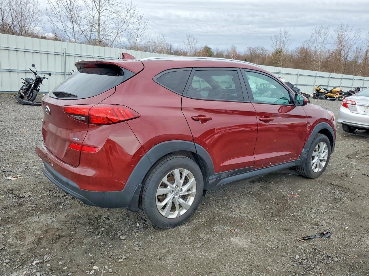 2020 Hyundai Tucson Value - Фото 3