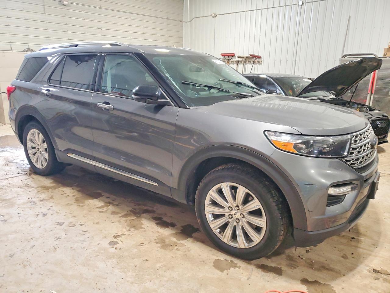 2021 Ford Explorer Limited - Image 4