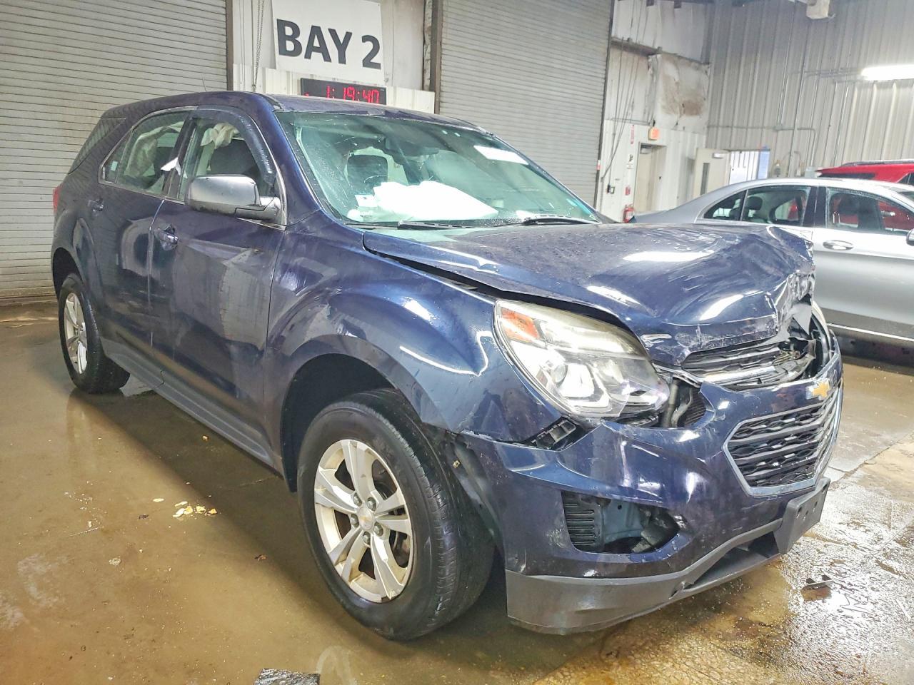 2017 Chevrolet Equinox Ls - Фото 4
