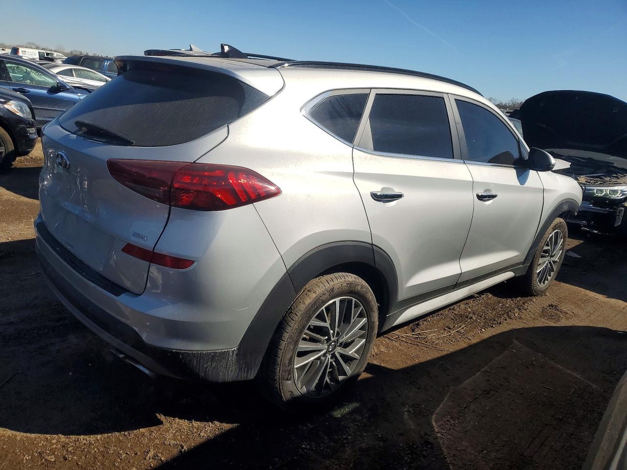 2021 Hyundai Tucson Ultimate - Фото 3