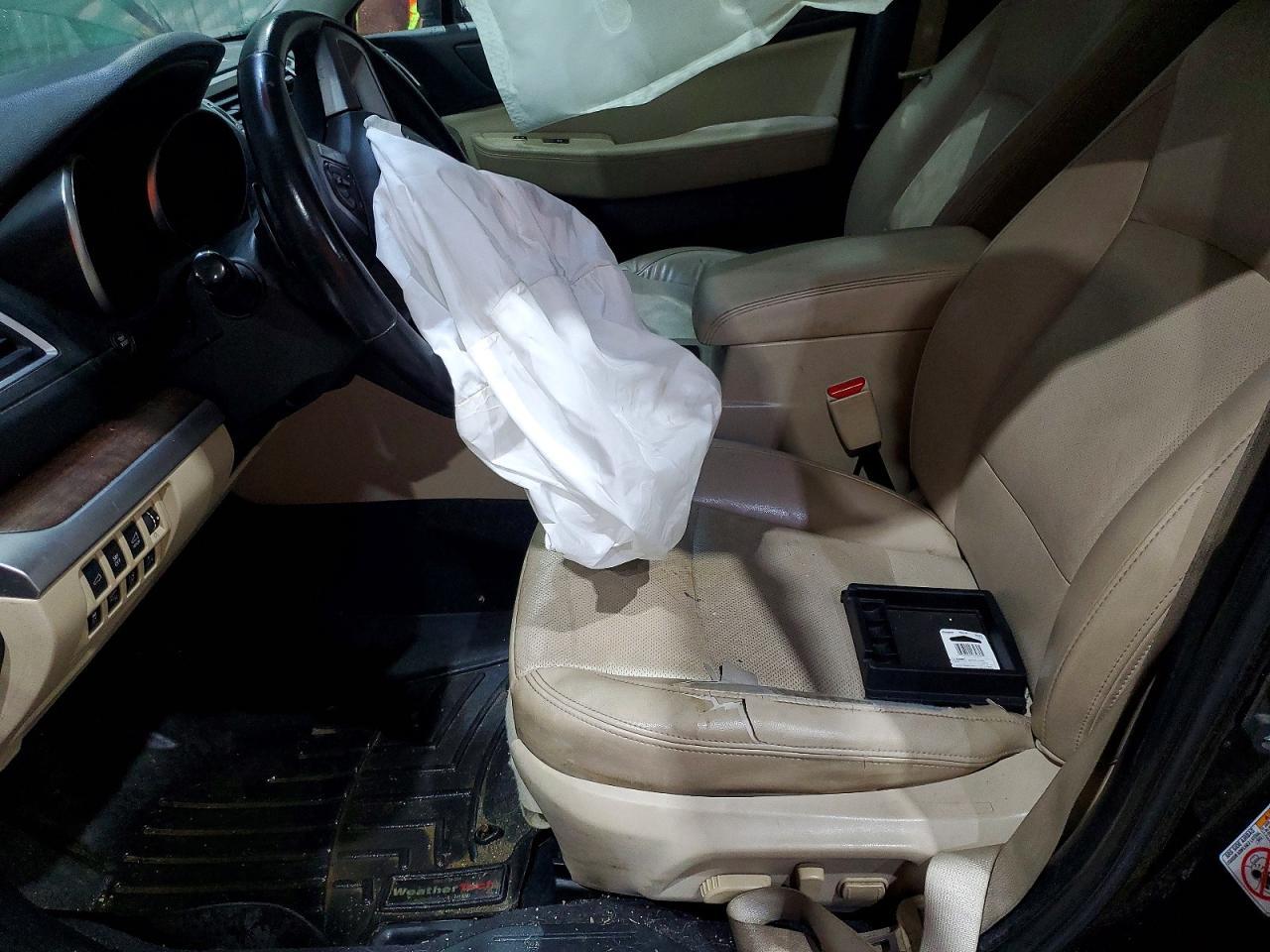 2015 Subaru Outback 2.5I Limited - Image 7