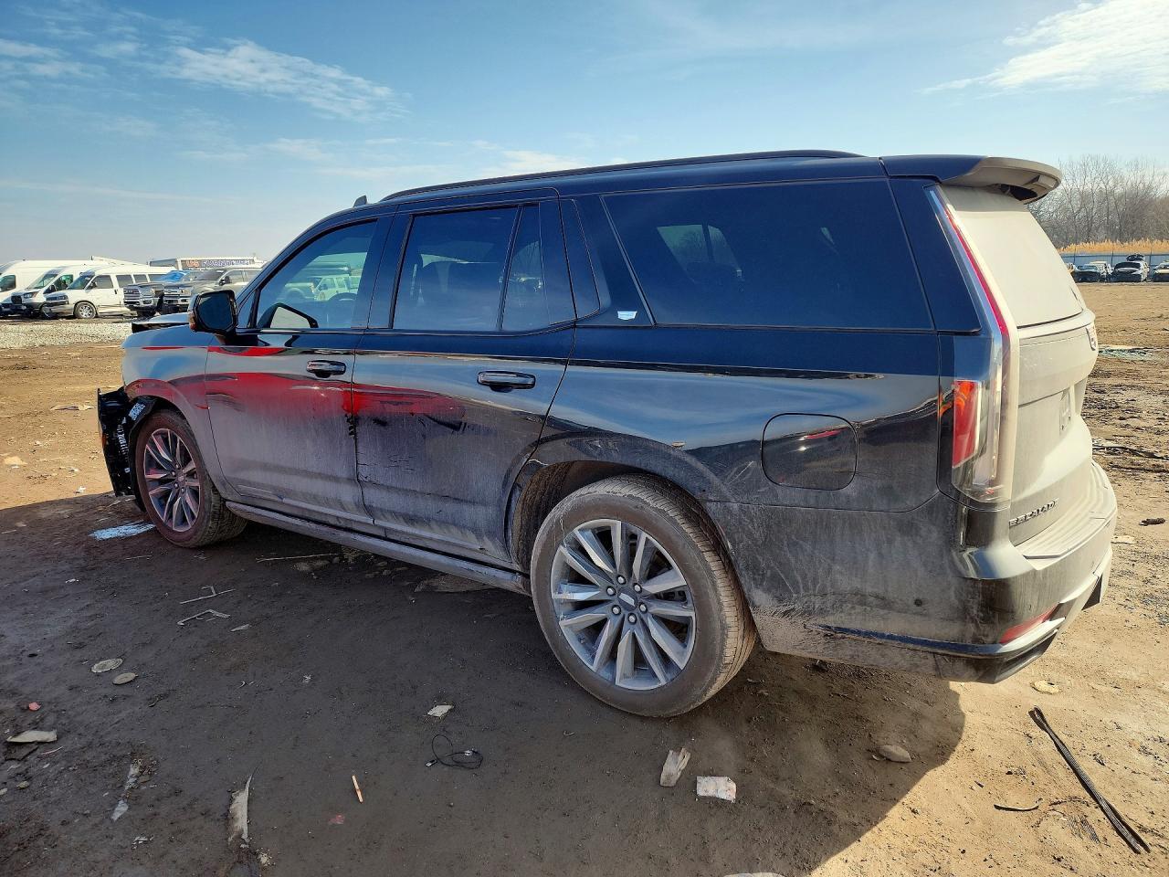 2021 Cadillac Escalade Sport - Фото 2