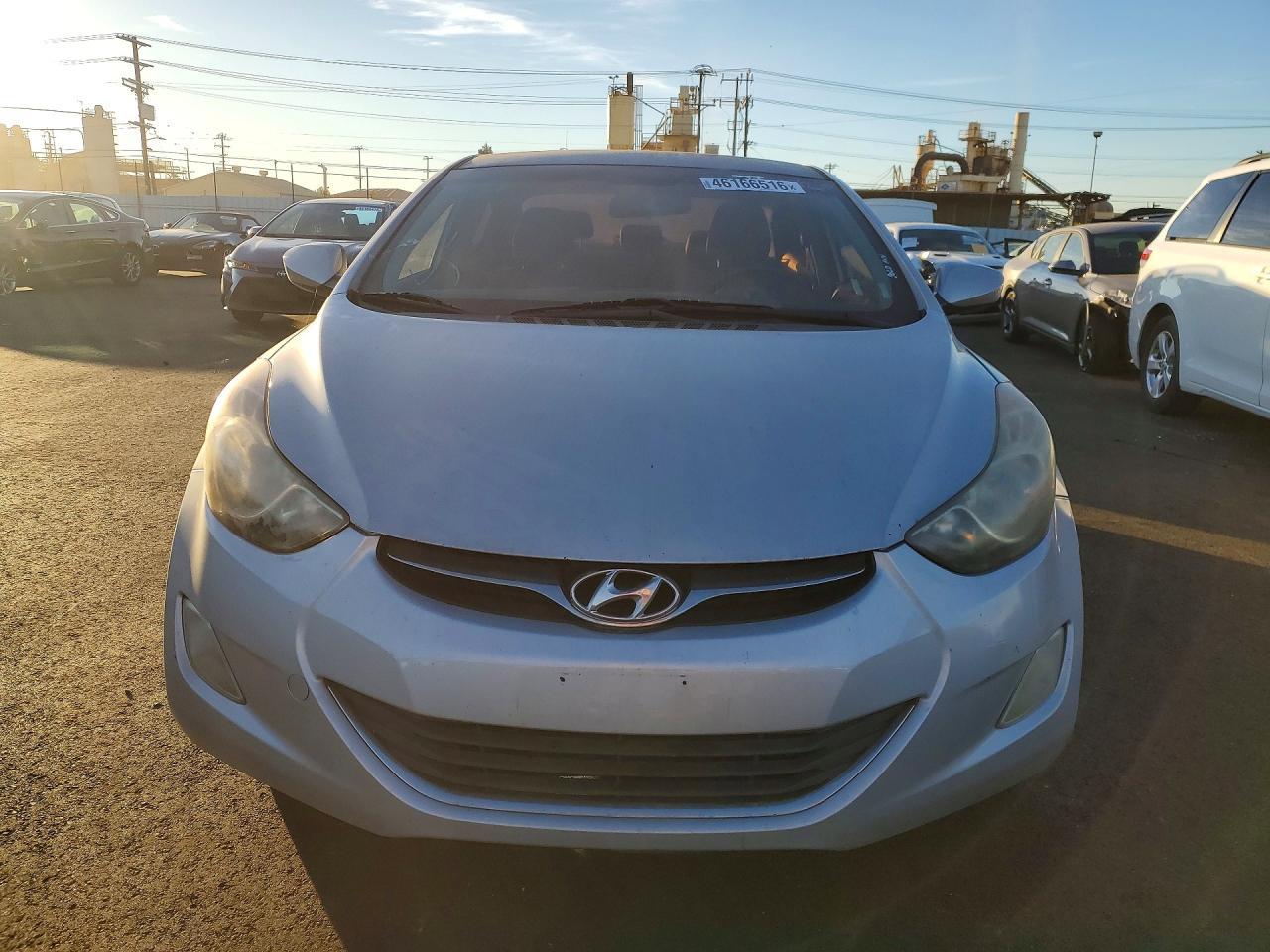 2013 Hyundai Elantra Gls - Фото 5