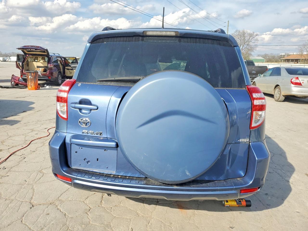 2012 Toyota Rav4 Base - Фото 6