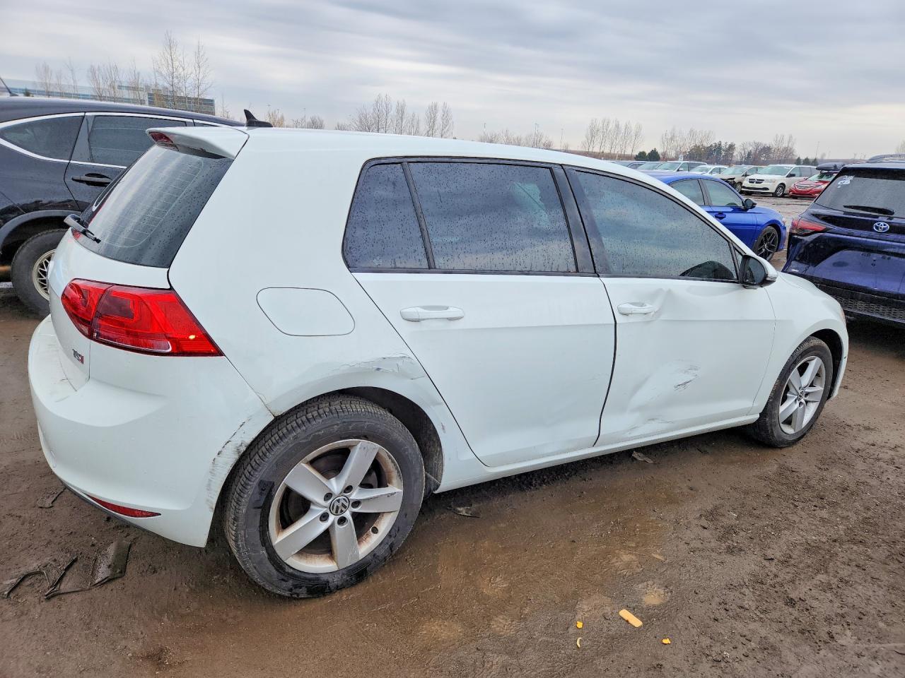 2017 Volkswagen Golf S - Фото 3