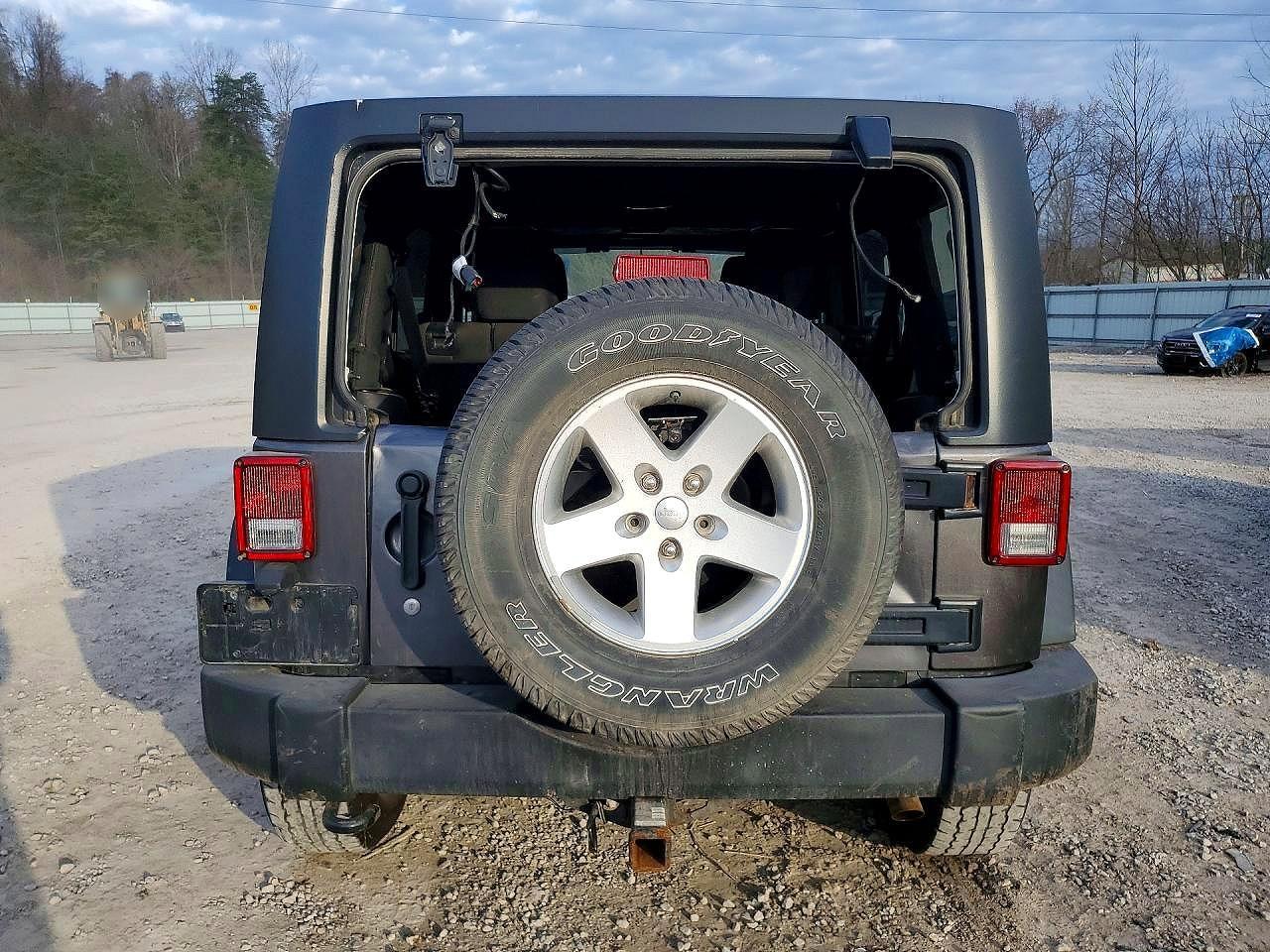 2016 Jeep Wrangler Unlimited Sport - Фото 6