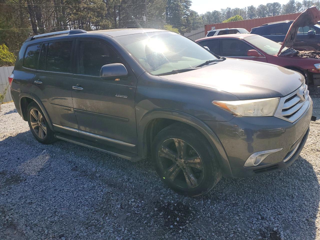 2012 Toyota Highlander Limited - Image 4