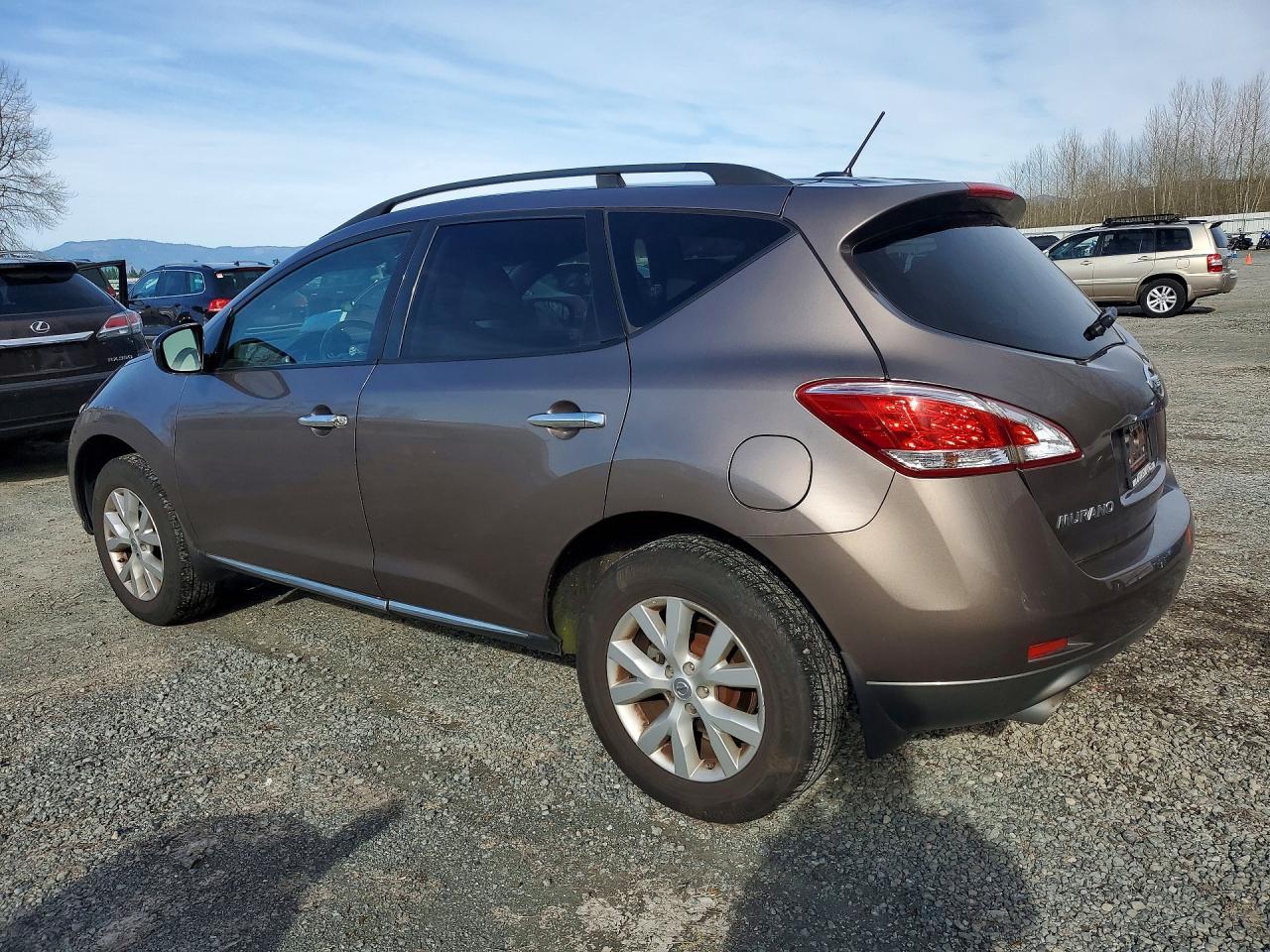 2013 Nissan Murano S - Фото 2