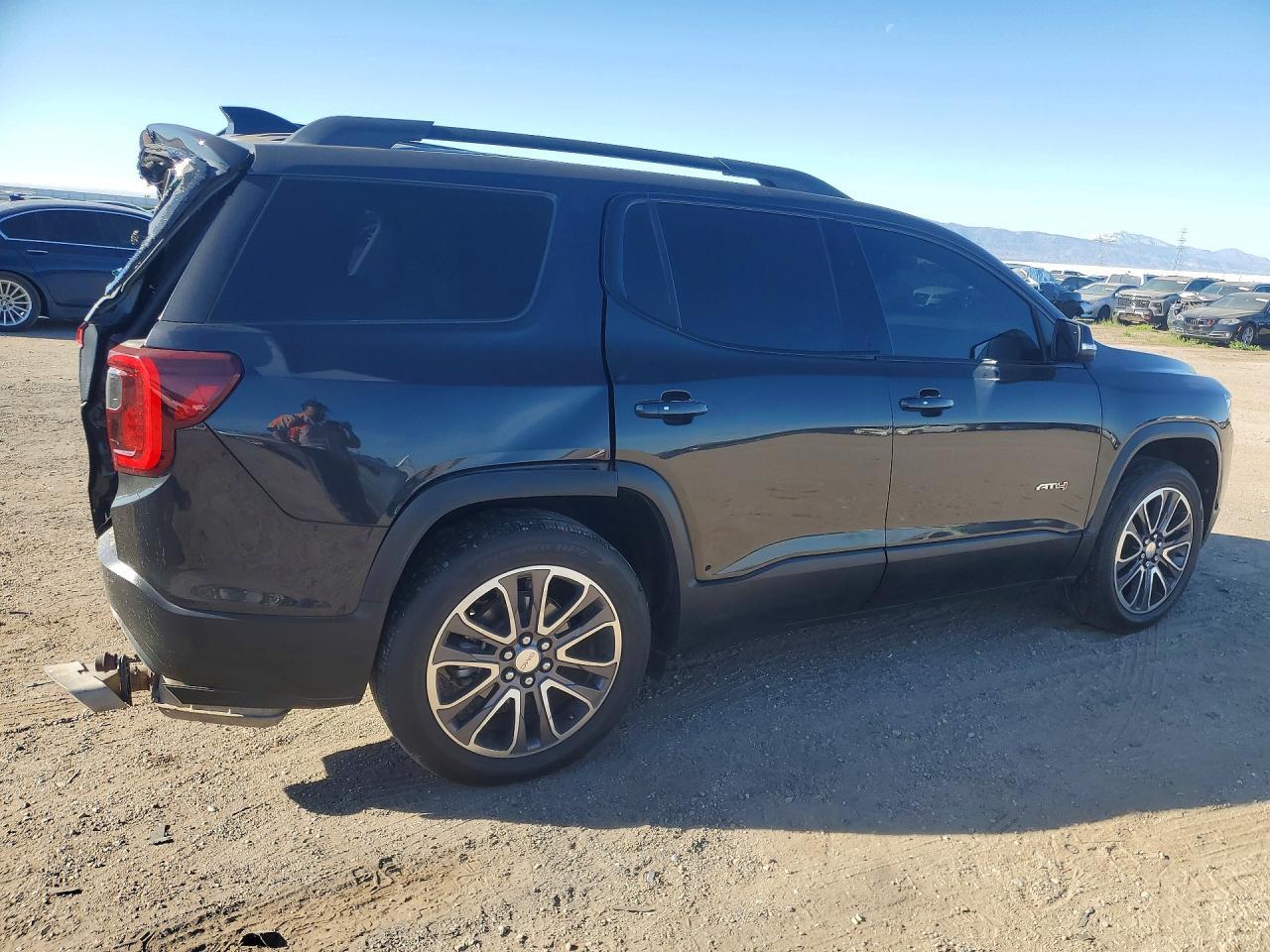 2020 GMC Acadia At4 - Фото 3