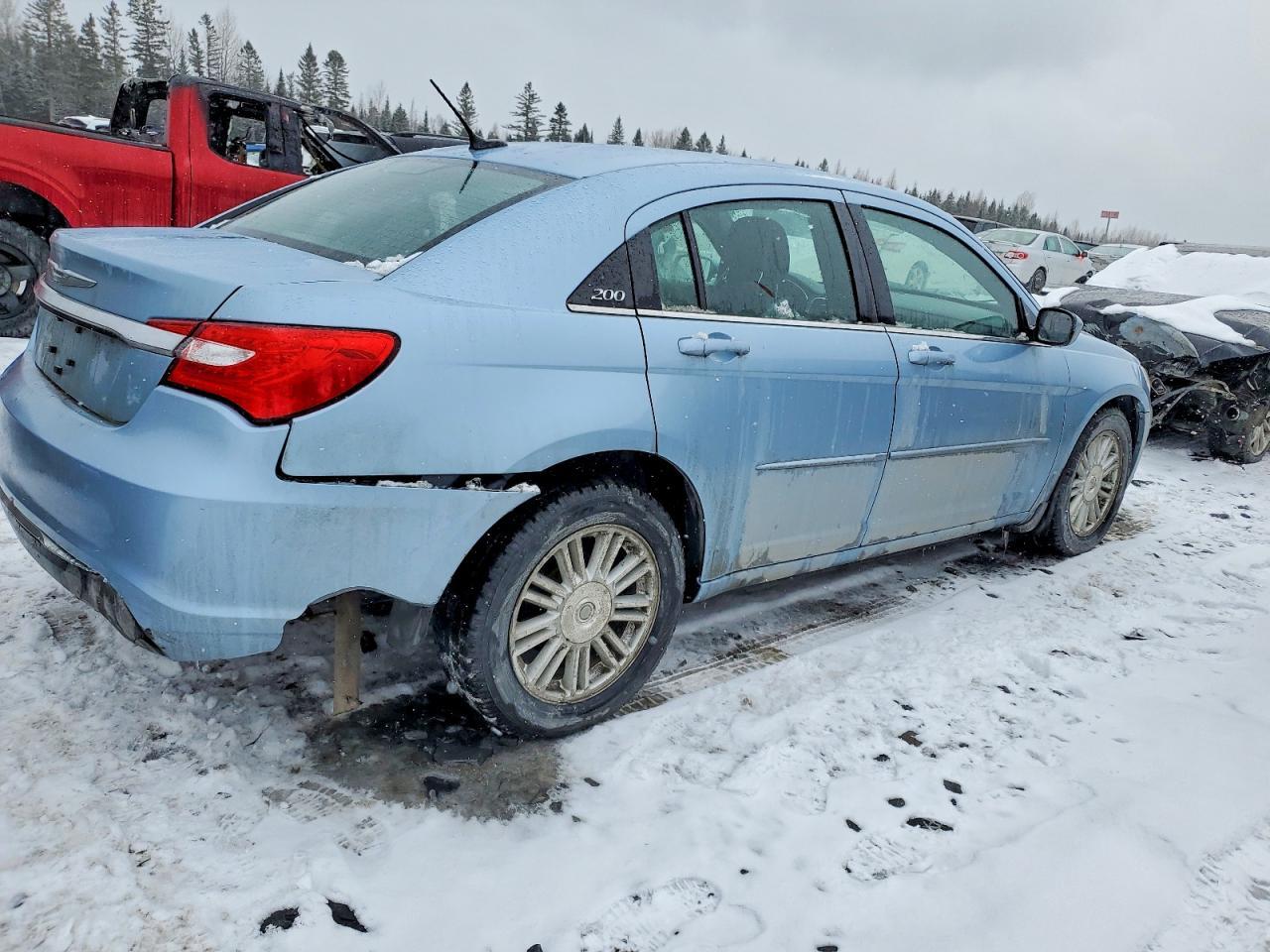2012 Chrysler 200 Lx - Image 3