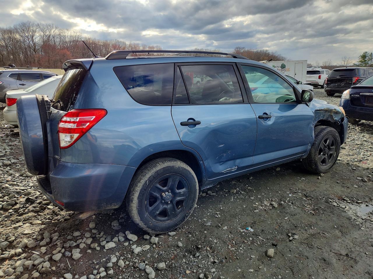 2011 Toyota Rav4 Base - Фото 3