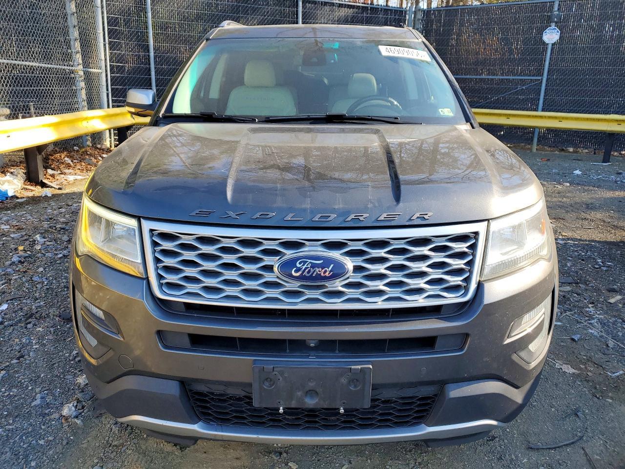 2017 Ford Explorer Platinum - Фото 5