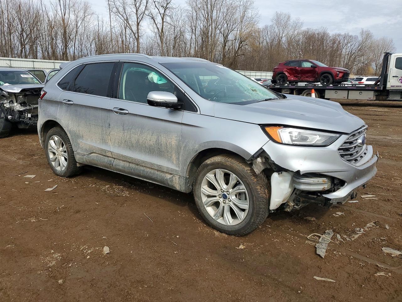 2020 Ford Edge Titanium - Фото 4