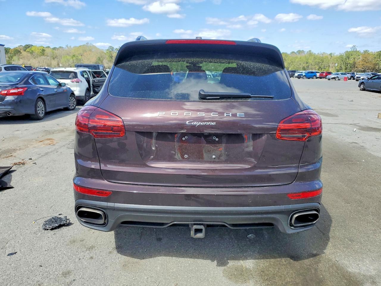 2017 Porsche Cayenne - Image 6