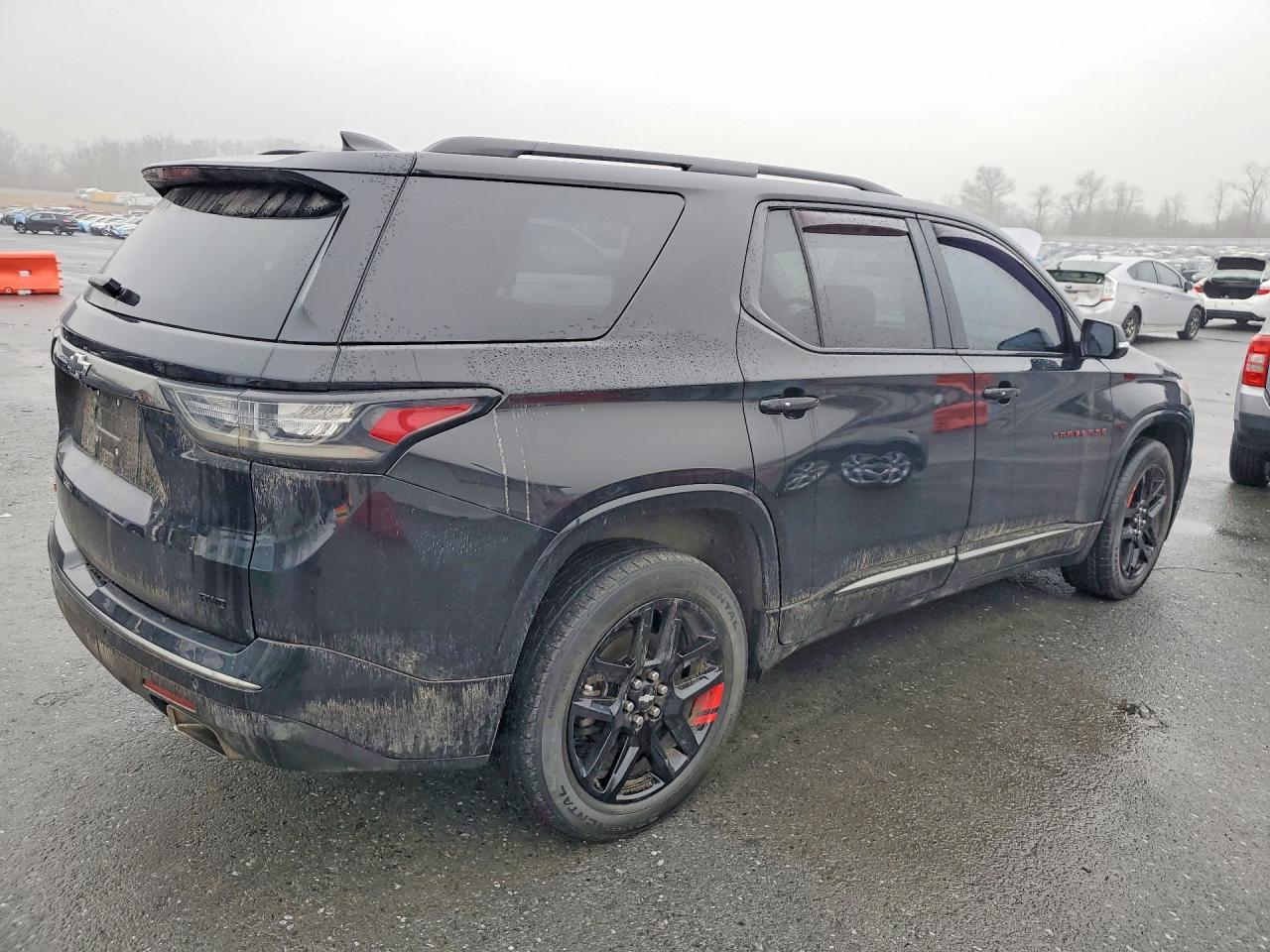 2020 Chevrolet Traverse Premier - Фото 3