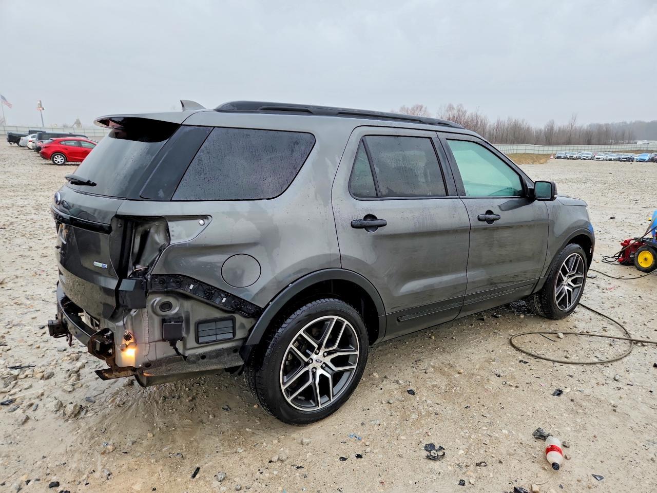 2017 Ford Explorer Sport - Фото 3