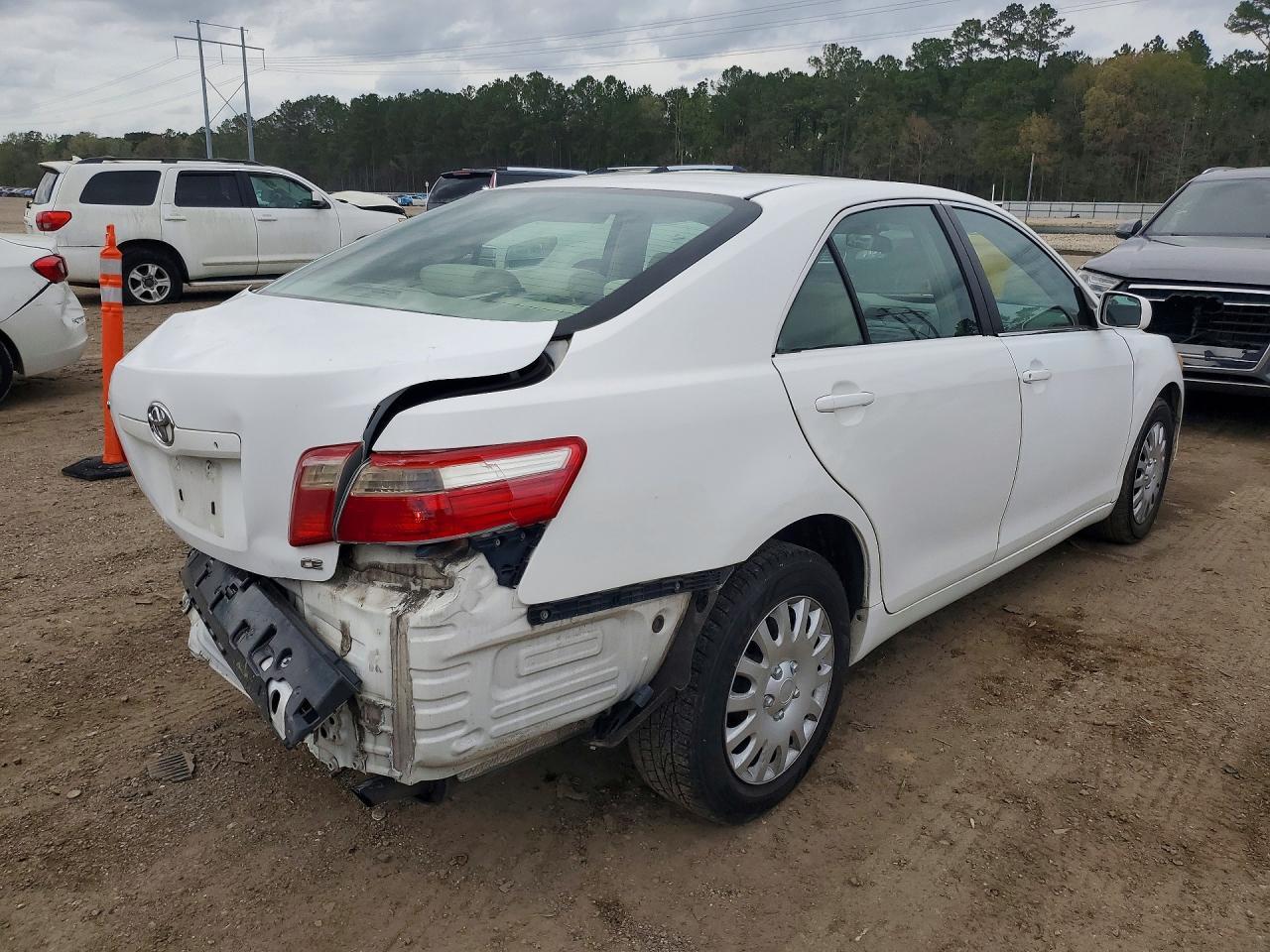 2007 Toyota Camry Ce - Фото 3