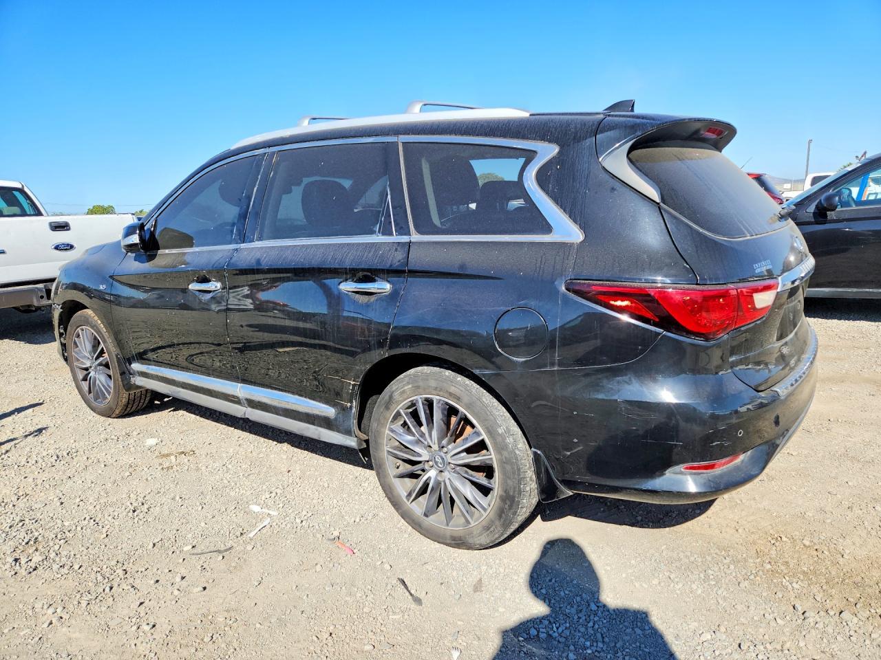 2016 Infiniti Qx60 Base - Фото 2