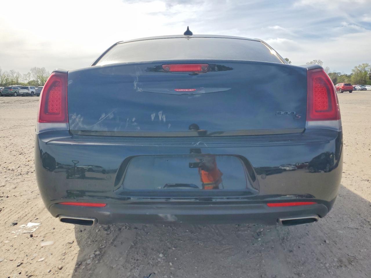 2023 Chrysler 300 S - Фото 6