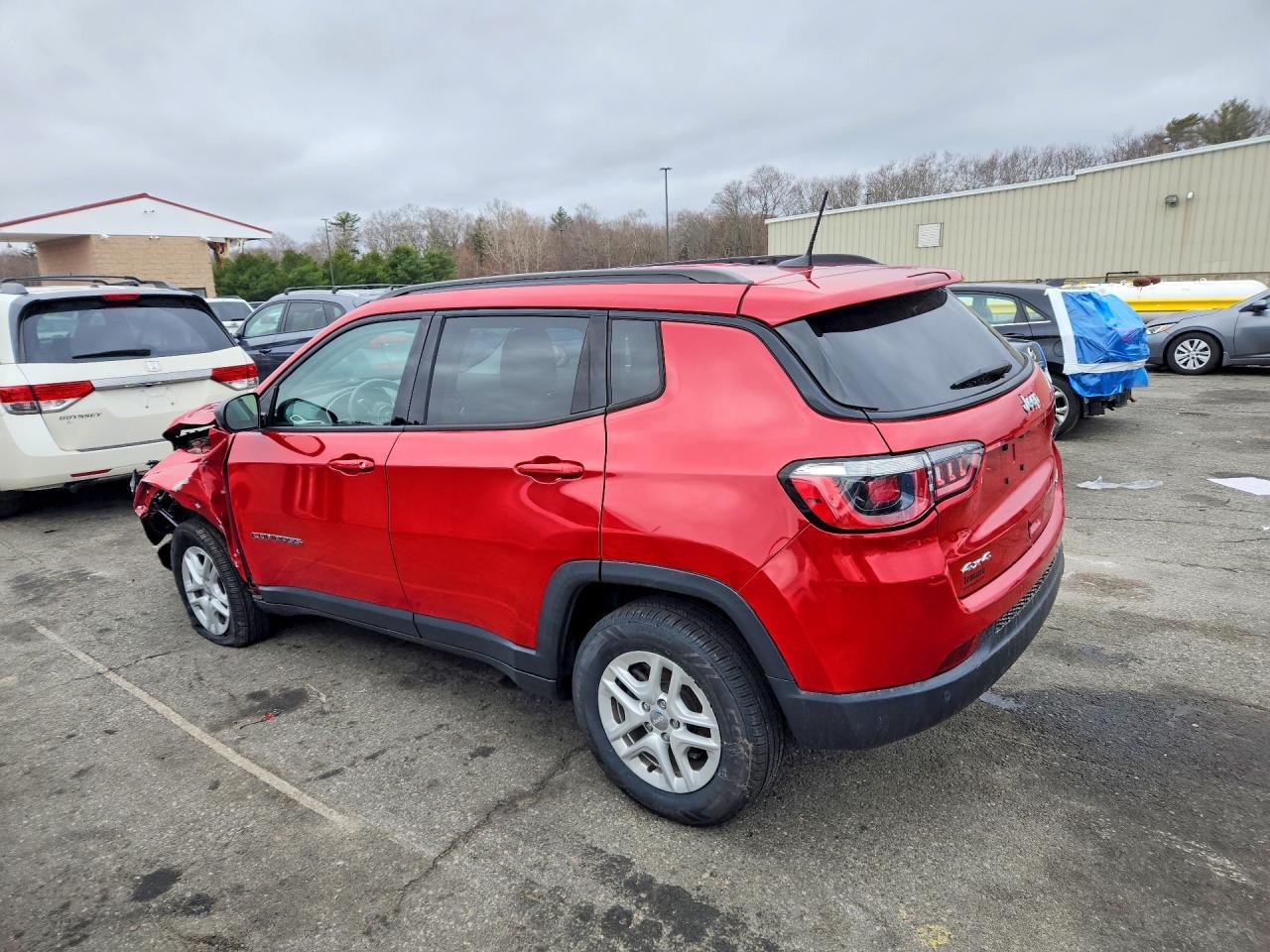 2018 Jeep Compass Sport - Фото 3