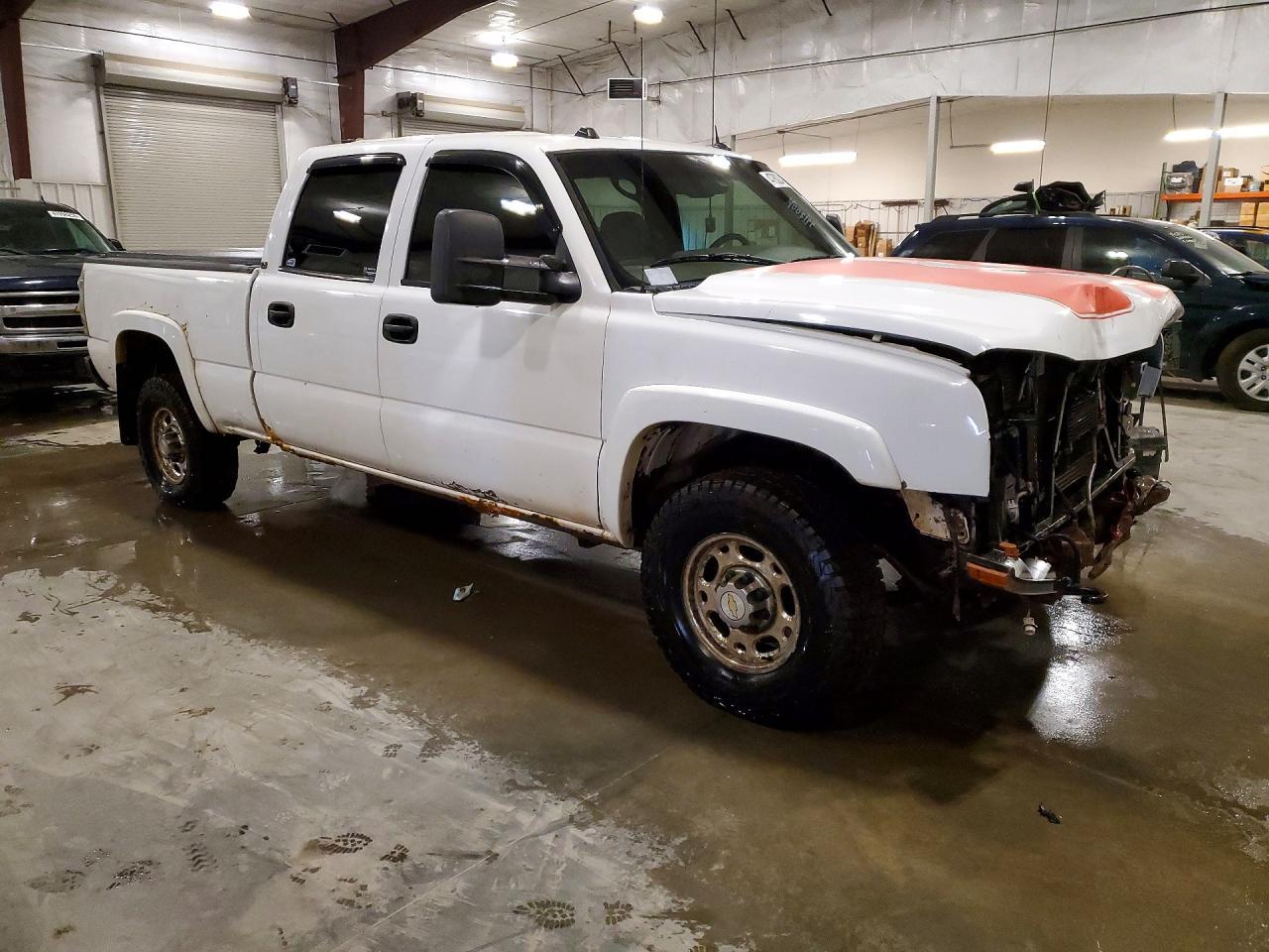 2005 Chevrolet Silverado K2500 Heavy Duty - Фото 4