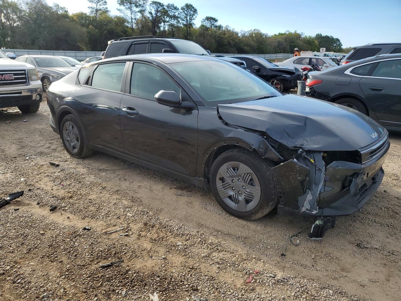 2025 Kia K4 Lx - Фото 4