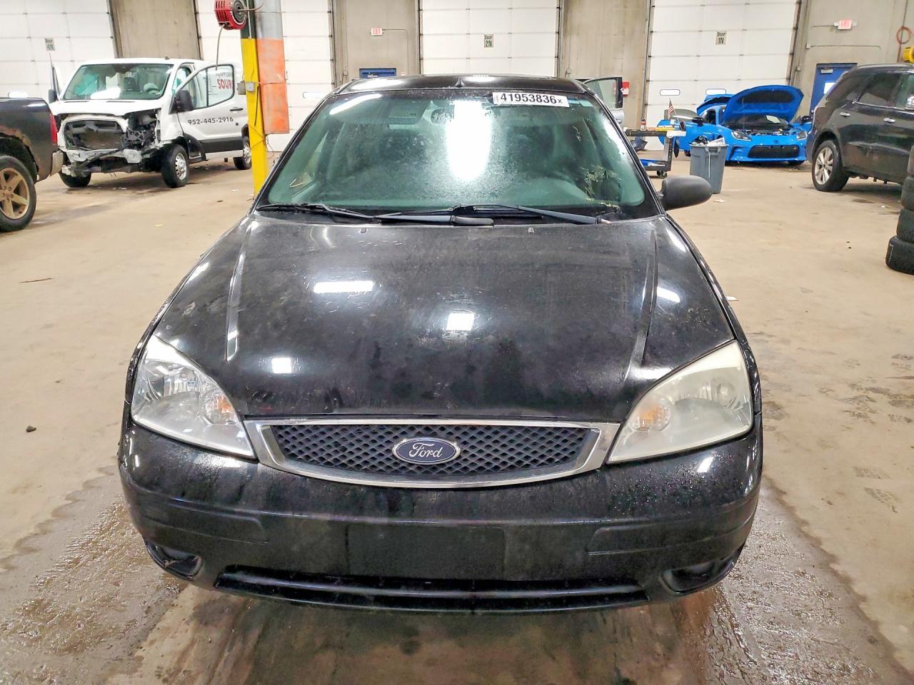 2007 Ford Focus - Фото 5