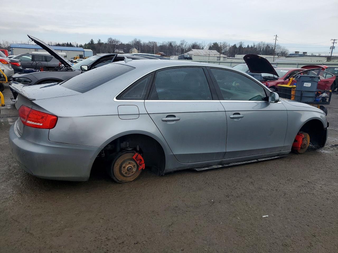2011 Audi A4 Premium Plus - Фото 3
