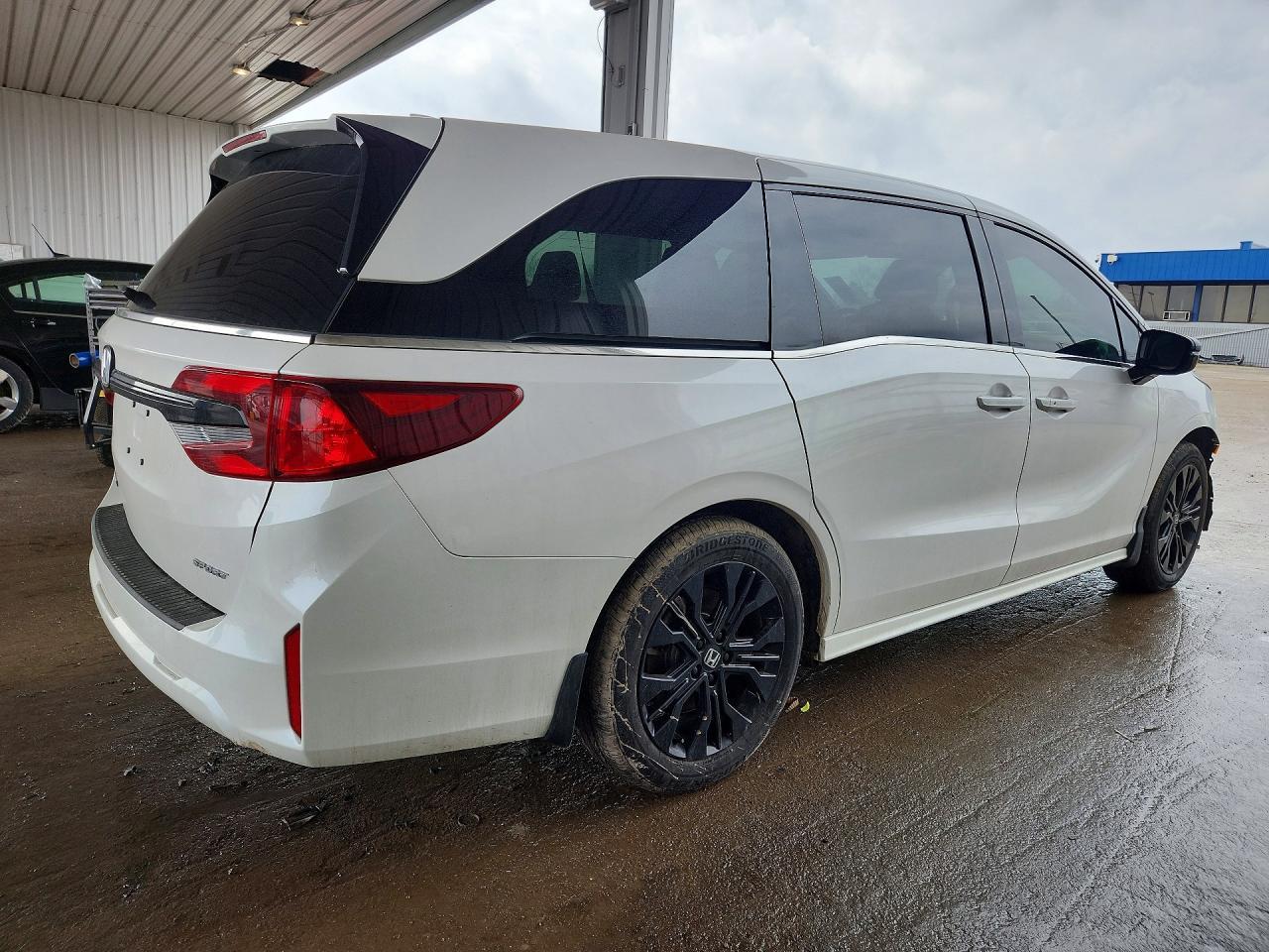 2025 Honda Odyssey Sport-L - Фото 3