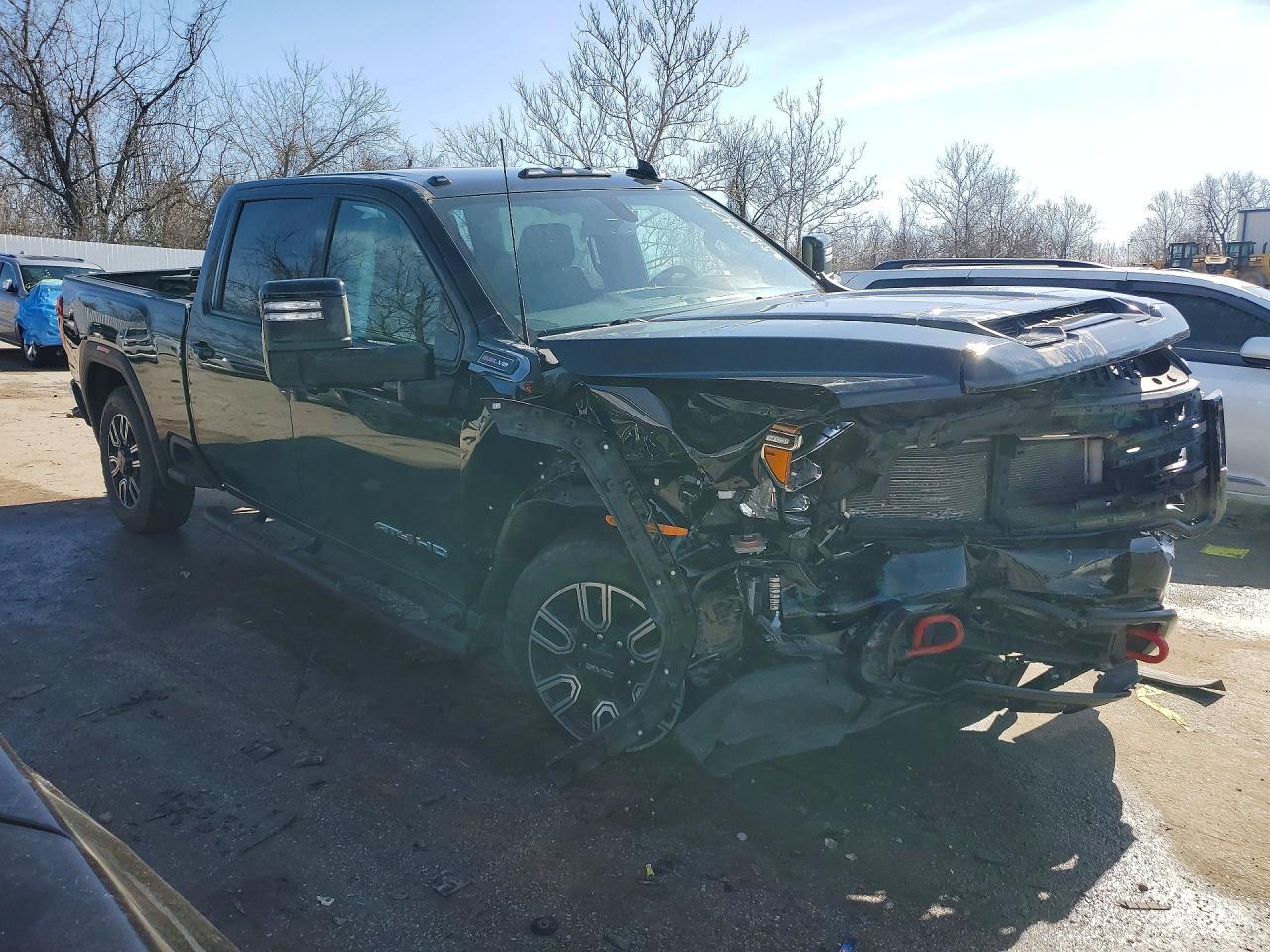2023 GMC Sierra K2500 At4 - Image 4