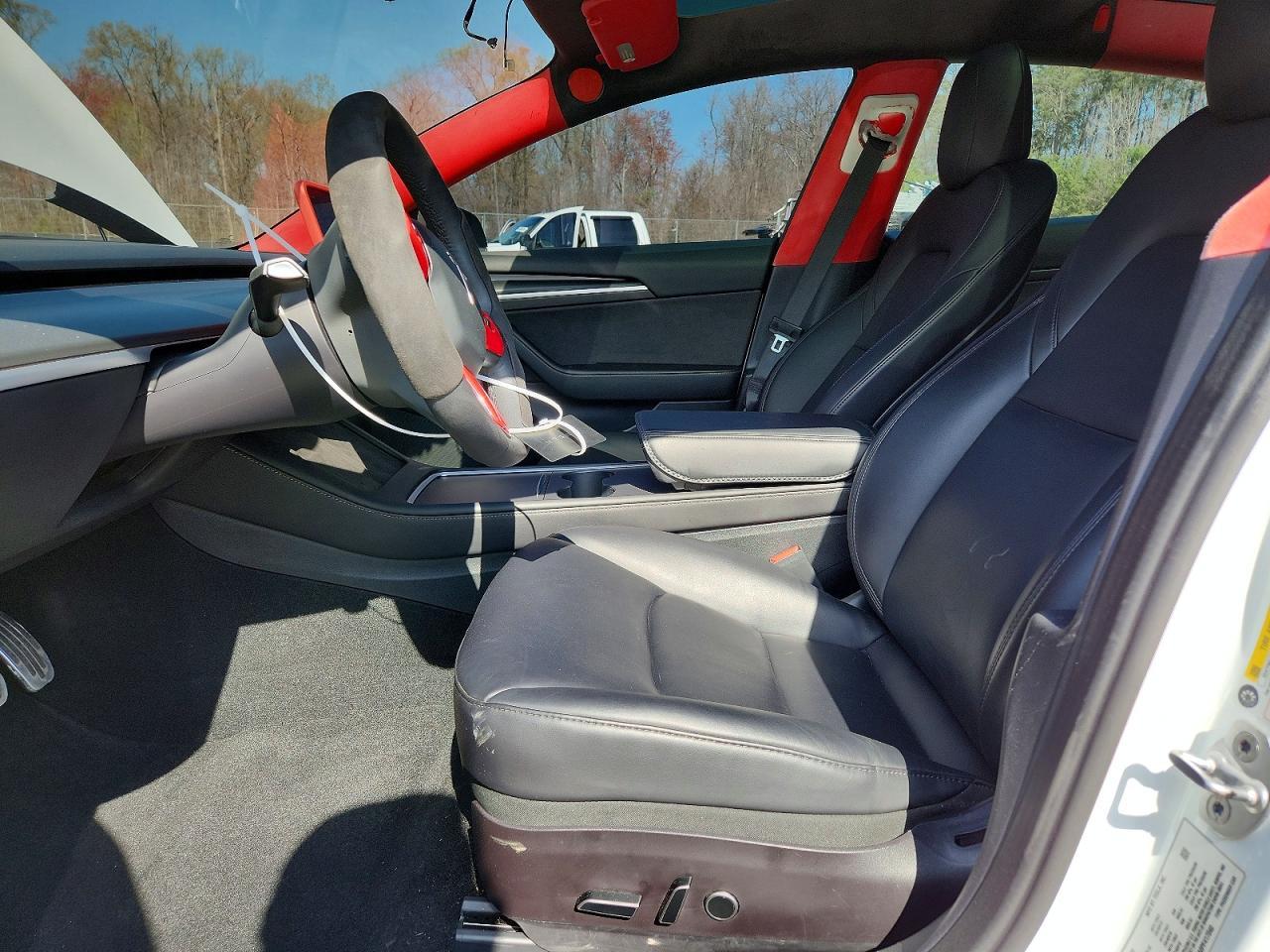 2023 Tesla Model 3 - Фото 7