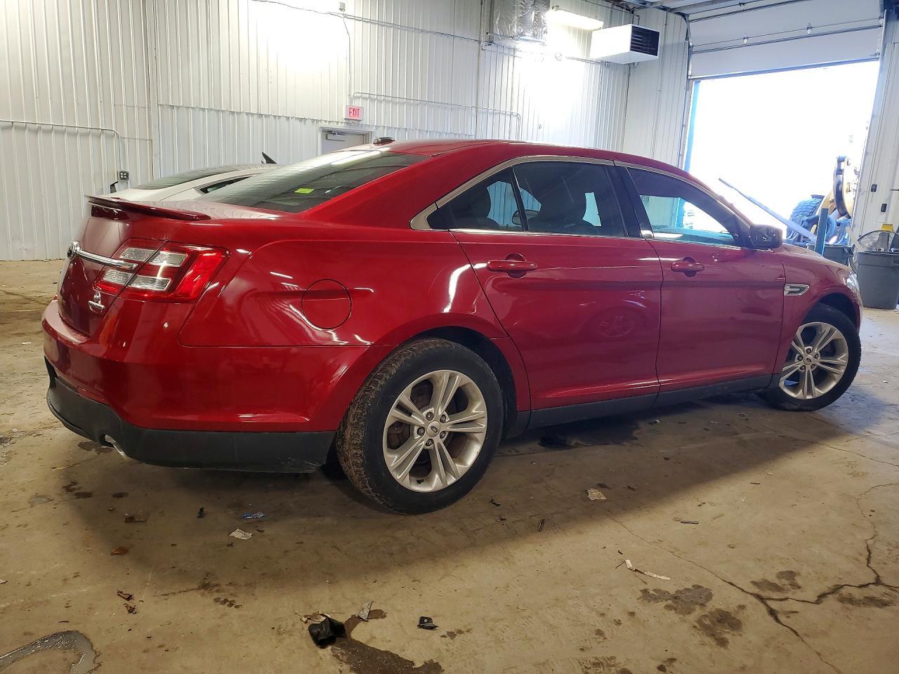 2013 Ford Taurus Sel - Фото 3