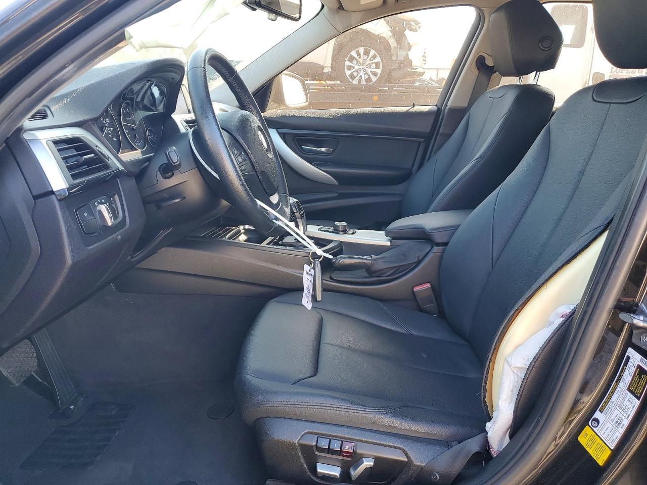 2016 BMW 320 I - Image 7