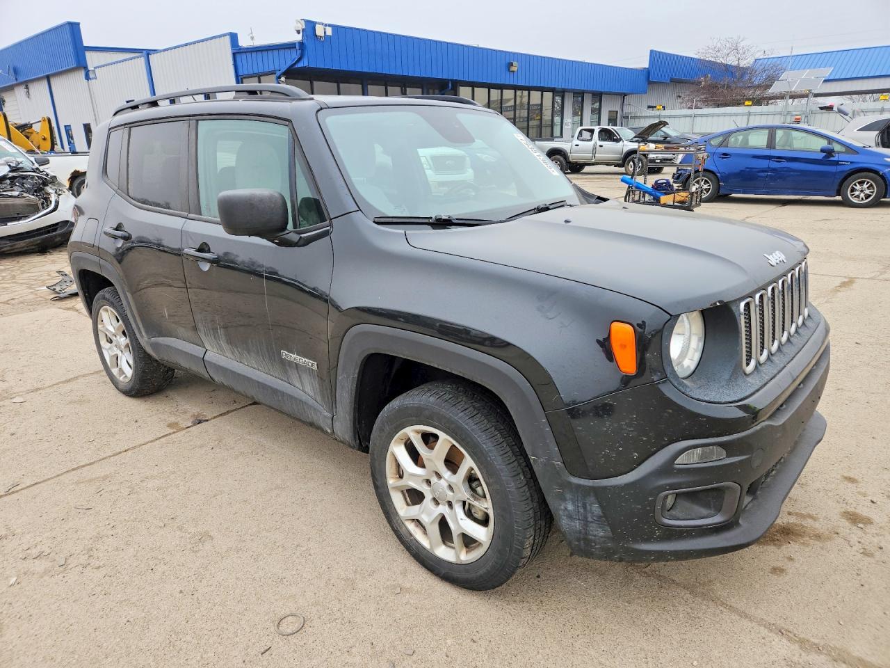 2015 Jeep Renegade Latitude - Фото 4