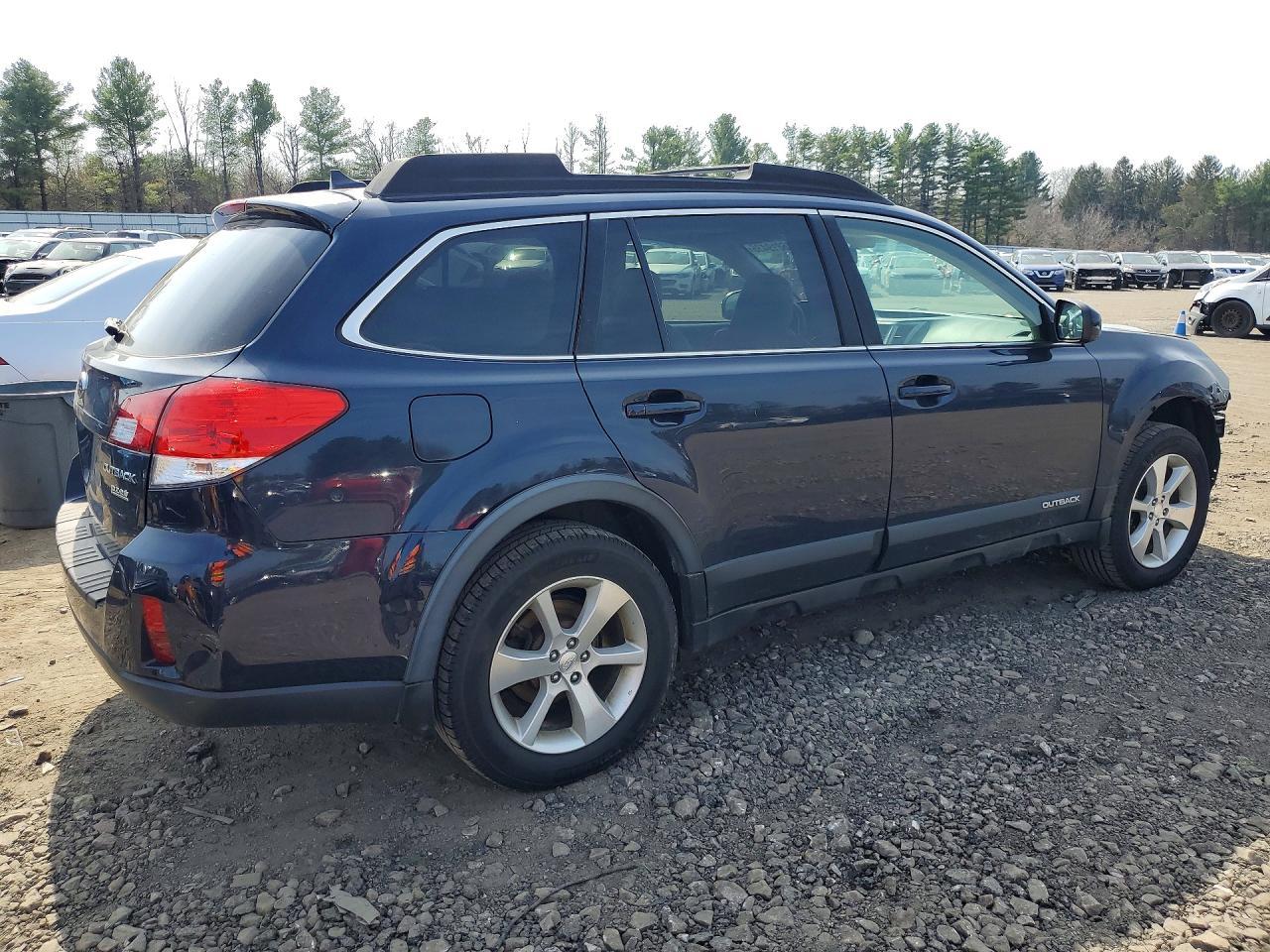2013 Subaru Outback 2.5I Limited - Фото 3