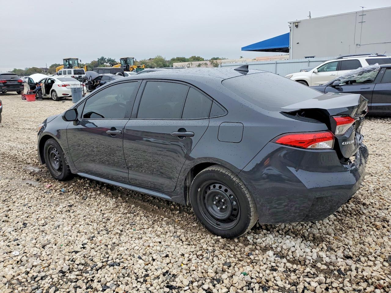 2026 Toyota Corolla Hybrid Le - Image 2
