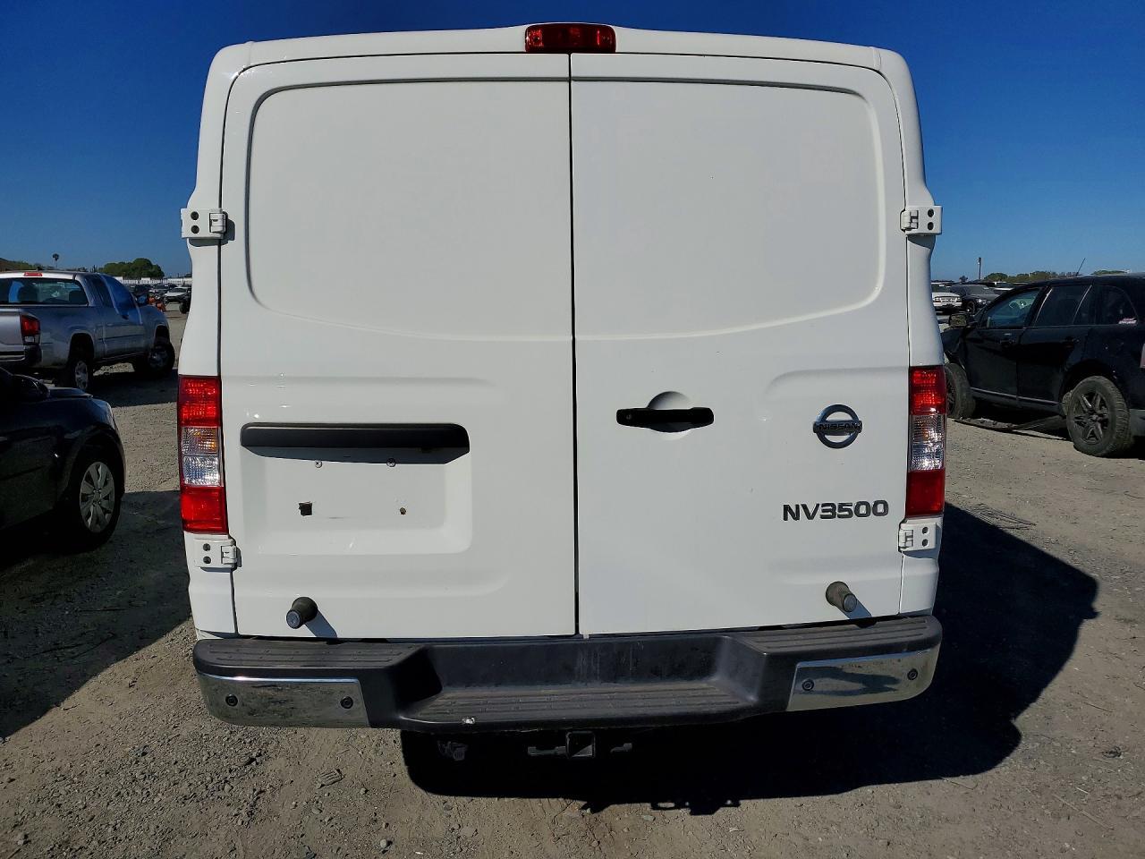 2019 Nissan Nv 3500 Utility / Service Van - Image 6