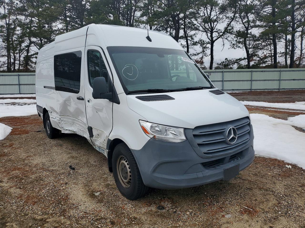 2021 Mercedes-Benz Sprinter 2500 - Image 4