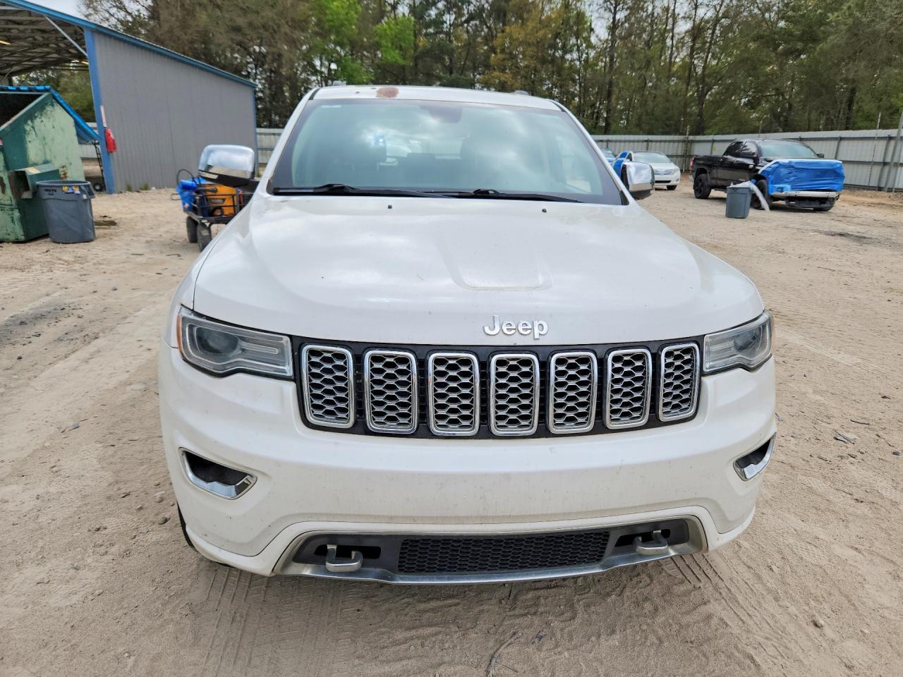 2017 Jeep Grand Cherokee Overland - Фото 5