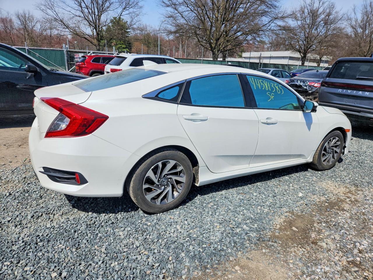 2017 Honda Civic Ex - Image 3