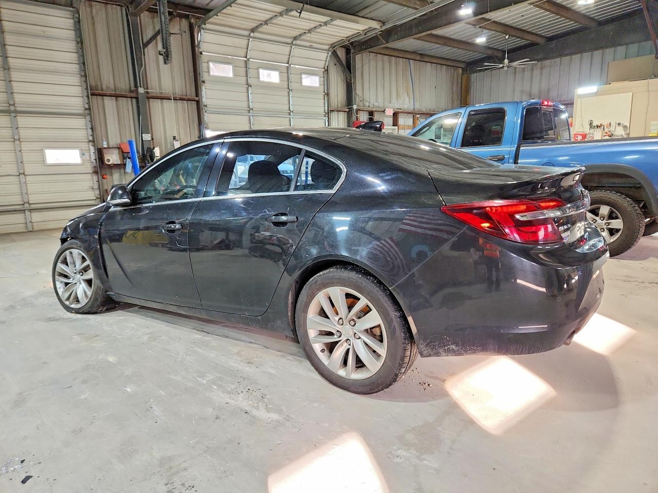 2015 Buick Regal Premium - Фото 2