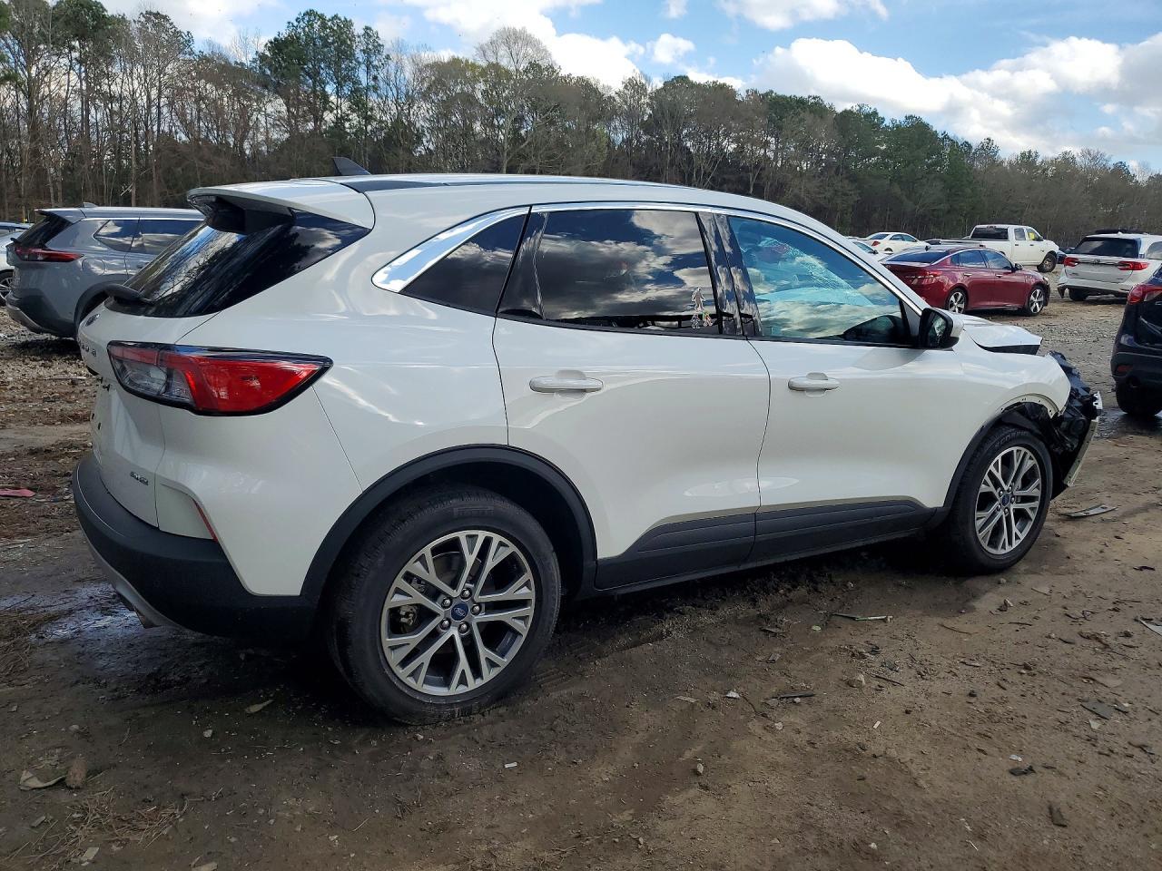 2022 Ford Escape Sel - Image 3