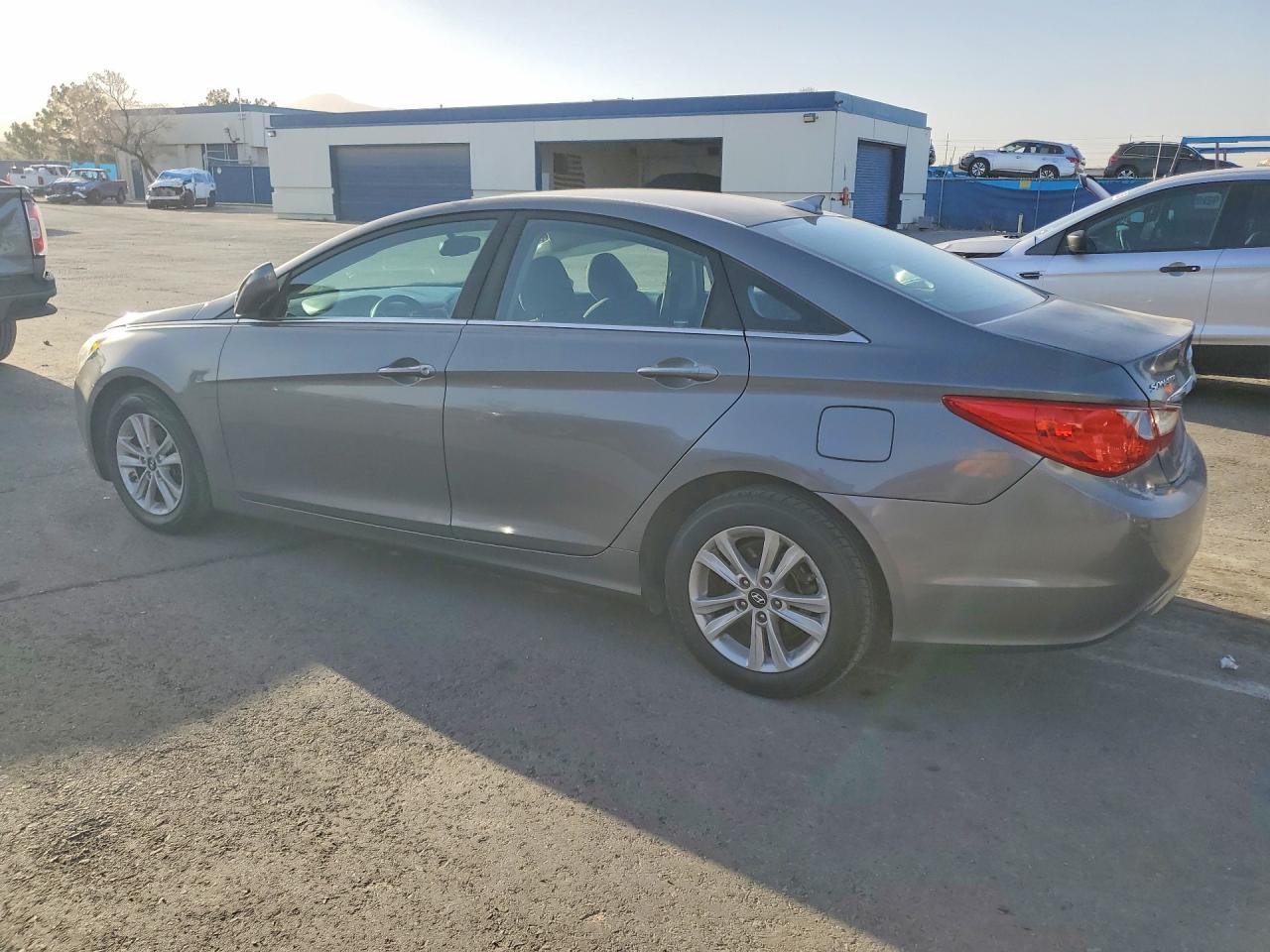 2013 Hyundai Sonata Gls - Фото 2