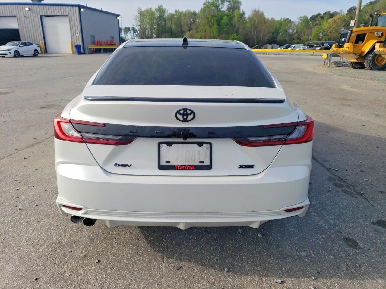2025 Toyota Camry Xse - Фото 6