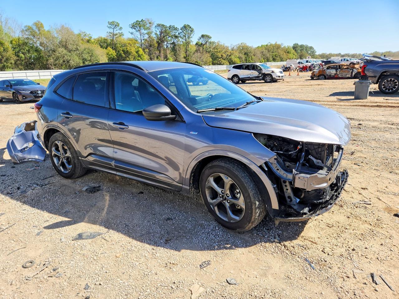 2024 Ford Escape St Line - Image 4