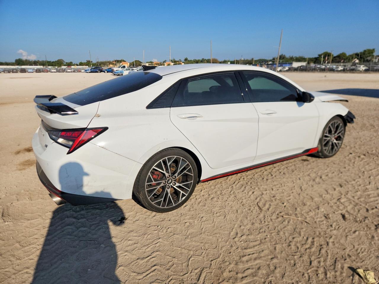 2022 Hyundai Elantra N Base - Фото 3