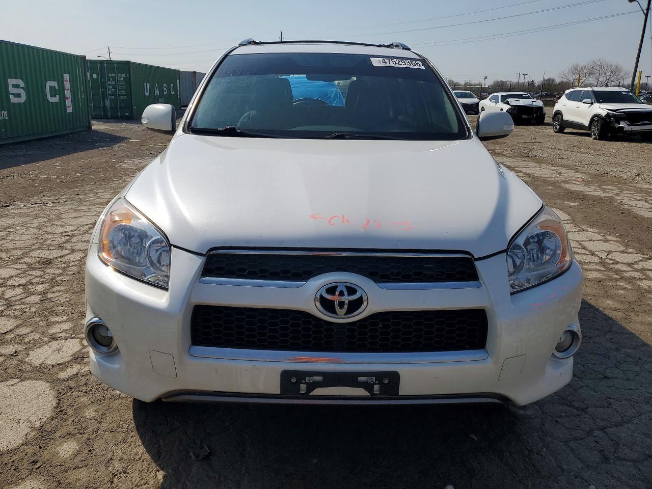 2011 Toyota Rav4 Limited - Image 5